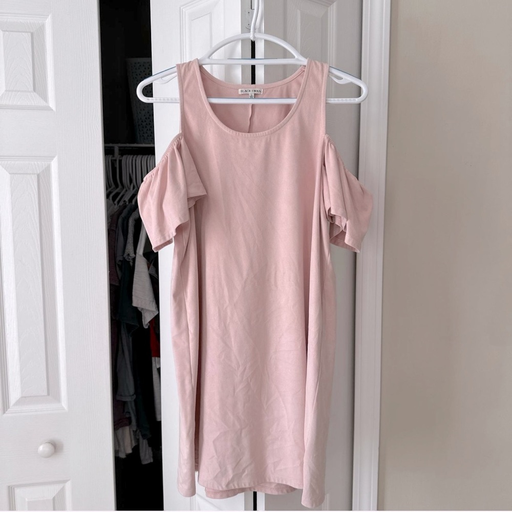 Elegant Pink Off-Shoulder Dress